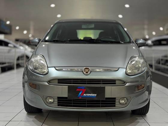 FIAT PUNTO 1.6 ESSENCE 16V FLEX 4P AUTOMATIZADO FIAT PUNTO 1.6 ESSENCE 16V FLEX 4P AUTOMATIZADO